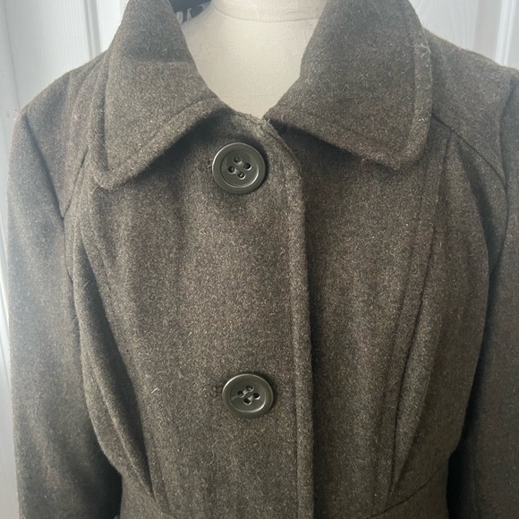 Army Green Wool Coat - Picture 2 of 8
